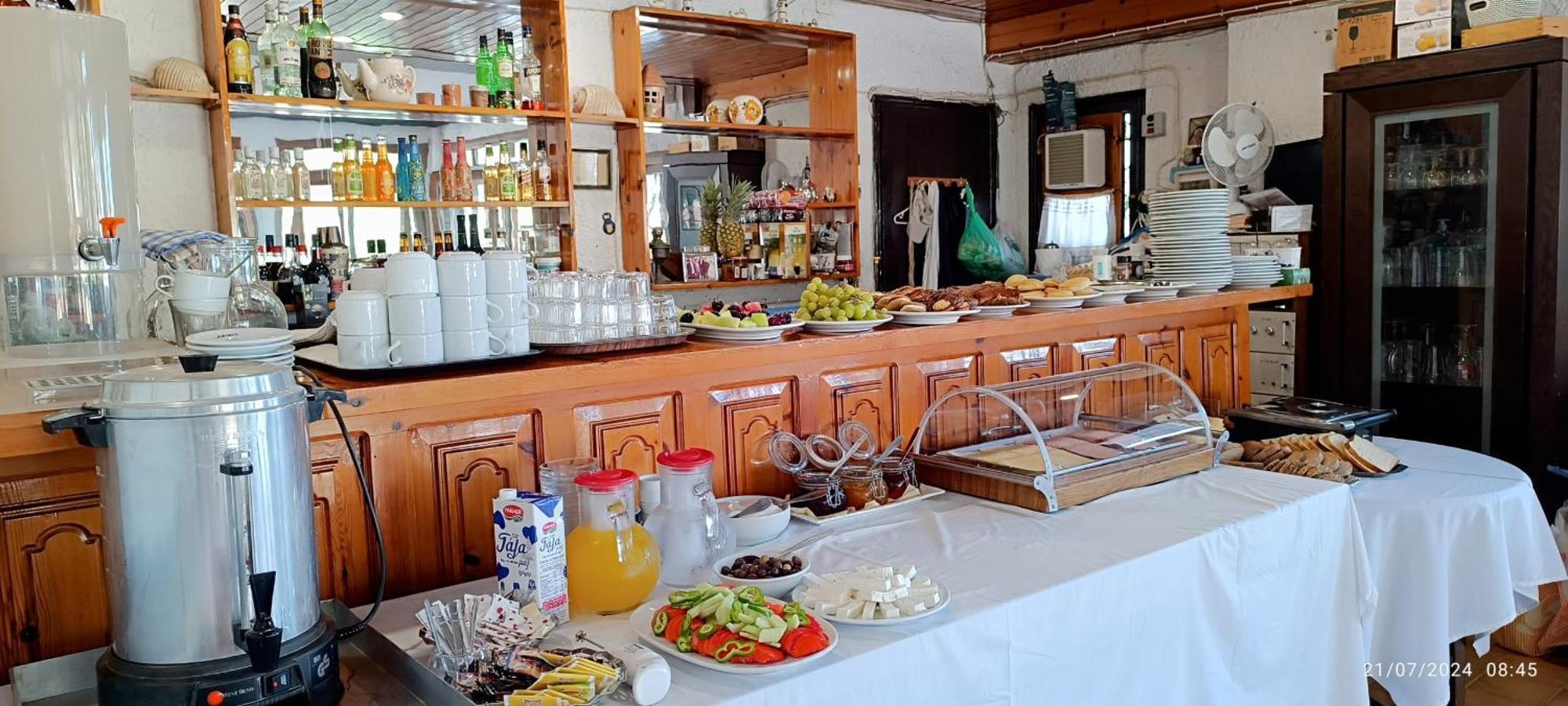 Odysseas Hotel Samos Exterior photo