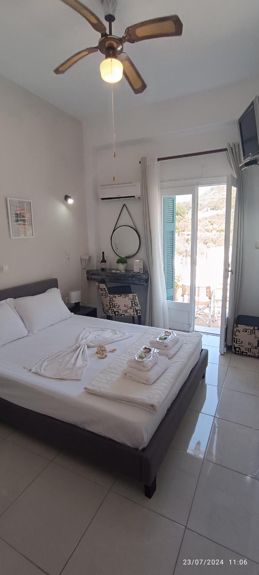 Odysseas Hotel Samos Exterior photo
